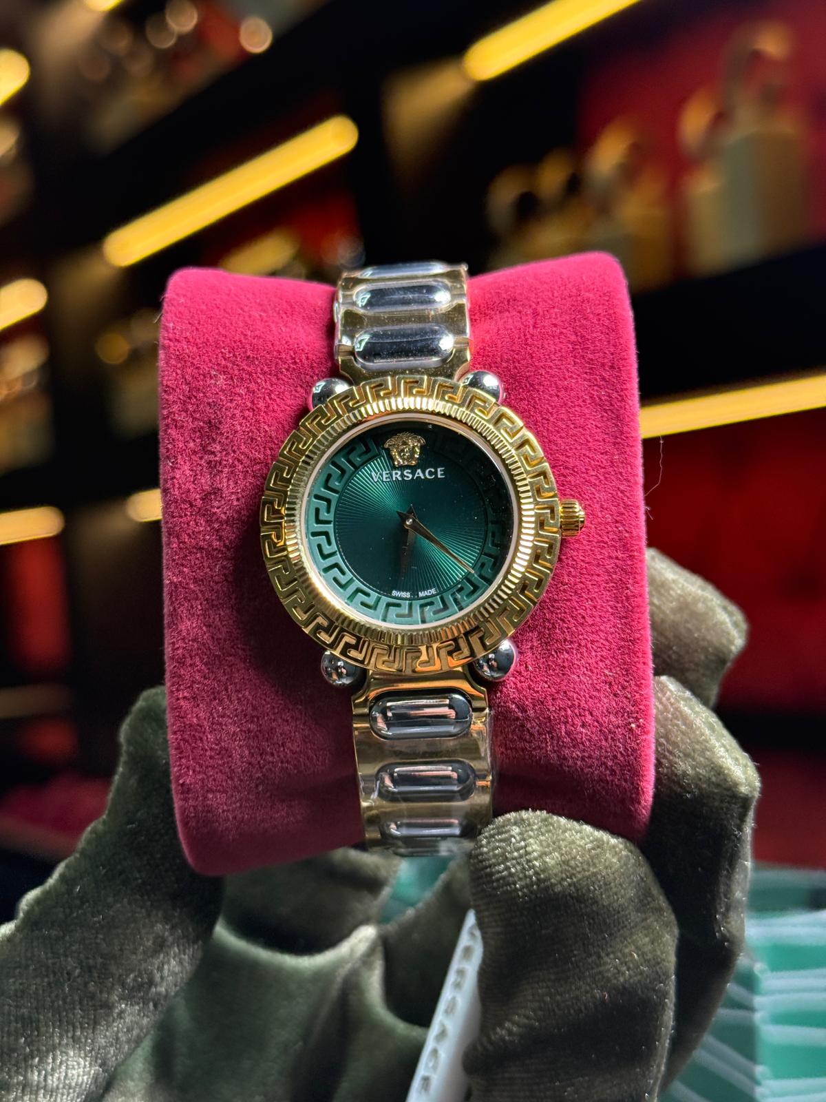 VERSACE